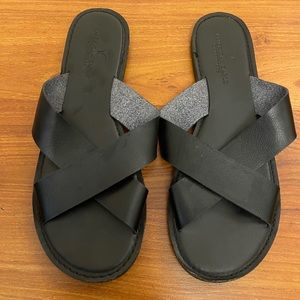 Women’s sandals